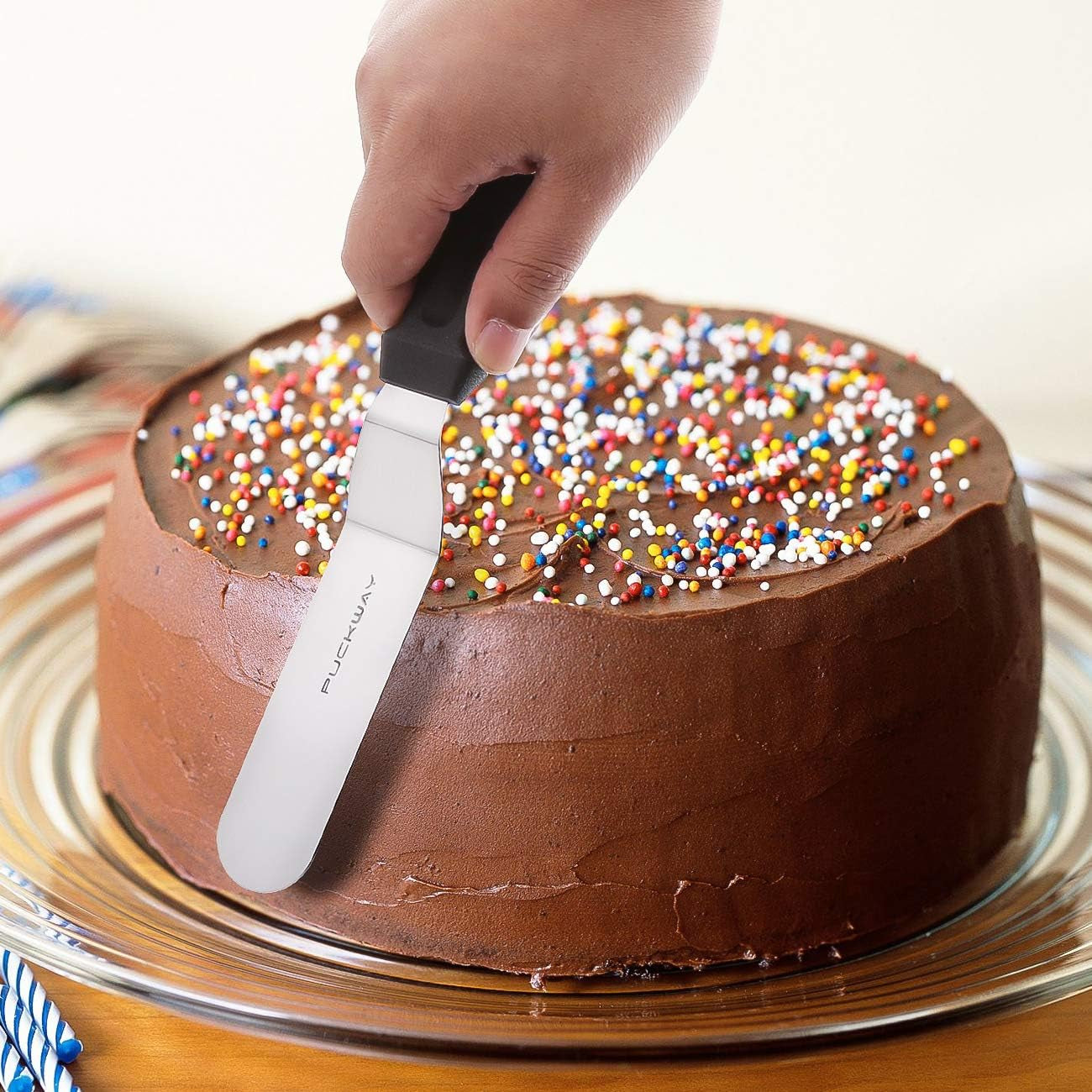 Set of 3 Angled Metal Cake Spatulas - 6, 8 & 10 Inch Frosting Tools for Perfect Decoration